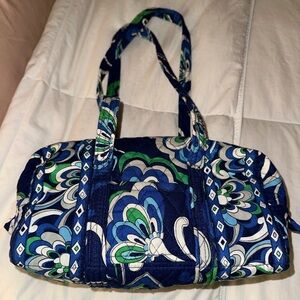 Vera Bradley Purse in Mediterranean Blue 💙🌊🩵With Key Clip!